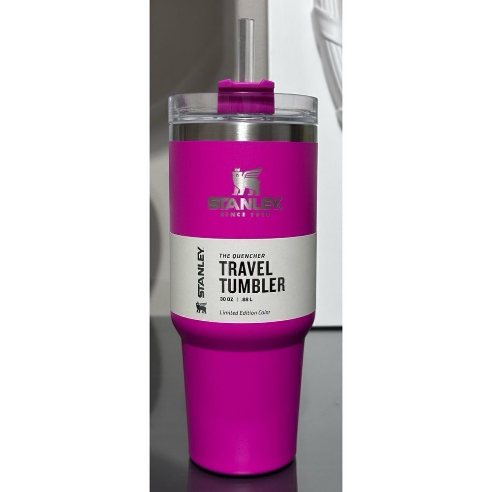 Stanley‎ Quencher Travel 30oz Tumbler- RAVISHING PINK